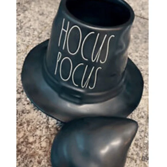 SOLD OUT ELSEWHERE - Picture 4 of 6